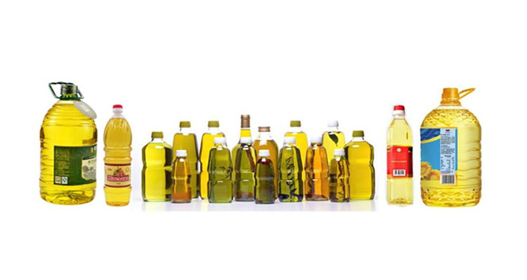 Fabriek-plastic-fles-maïsolie-vullijn