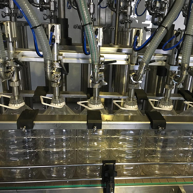 Fabriek-plastic-fles-maïsolie-vullijn 1